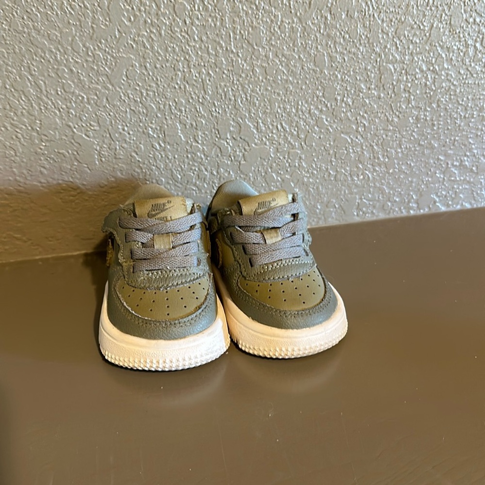 Nike Force 1 Low Easy on size 3c